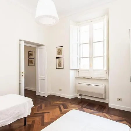 Vatican Large Comfortable Apartamento *